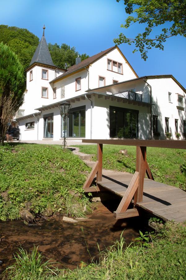 Hotel Pfaelzer Wald Bad Bergzabern Εξωτερικό φωτογραφία