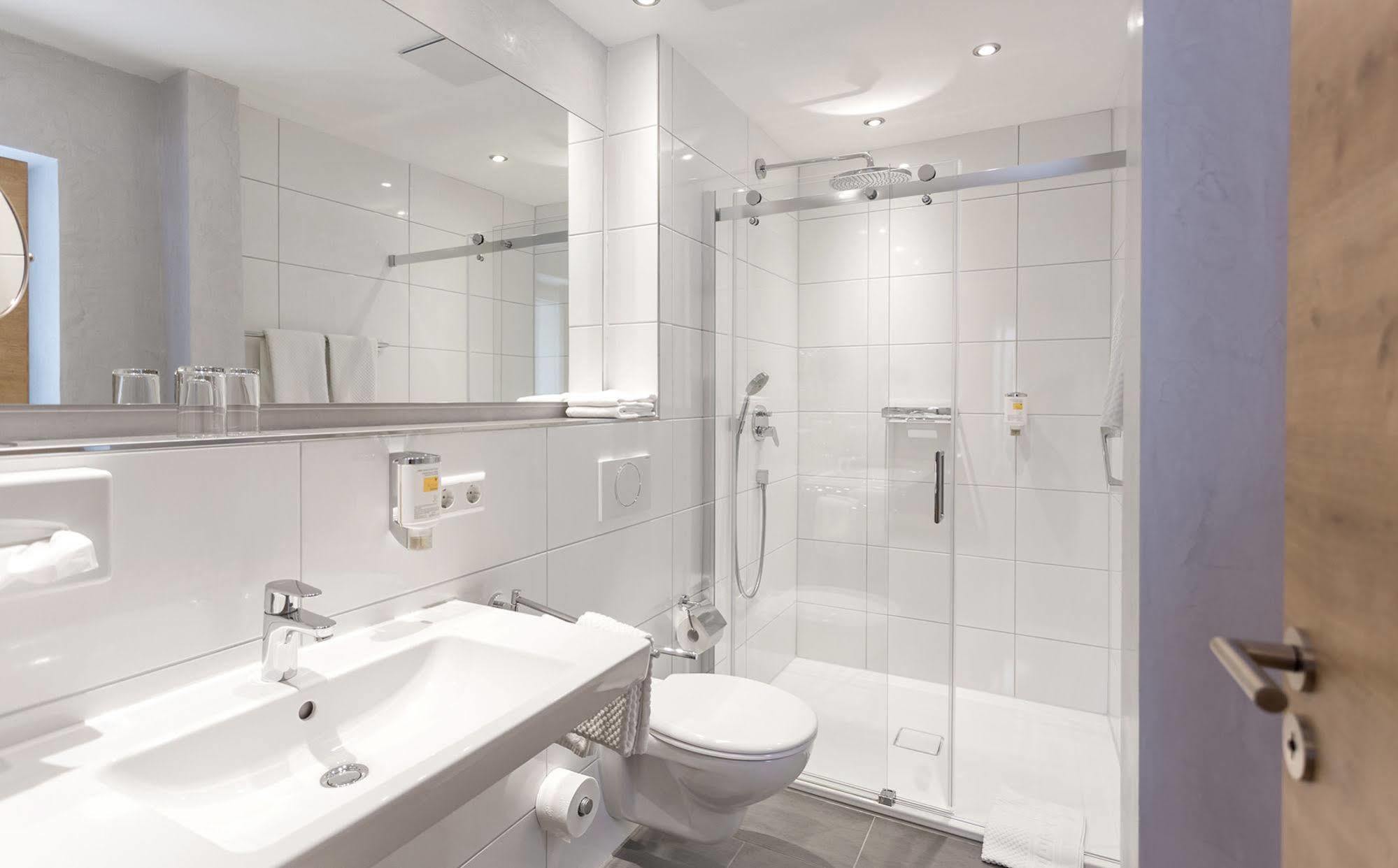 Hotel Pfaelzer Wald Bad Bergzabern Εξωτερικό φωτογραφία